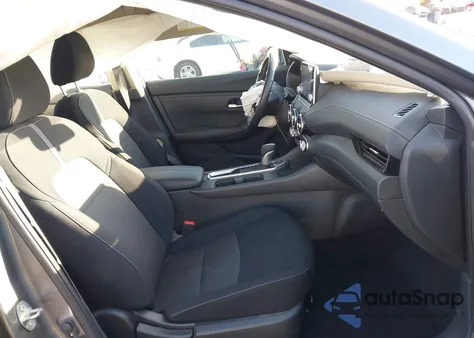 2022 Nissan Sentra Sv Xtronic Cvt from USA, damaged, VIN 3N1AB8CV5NY321102